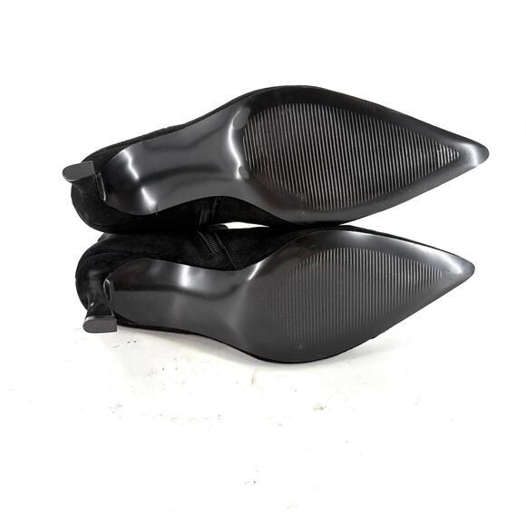 Steve Madden Layan Ankle Booties 7 Black Suede NWOT Boots Heel Dress Buckle Prep - Picture 7 of 8